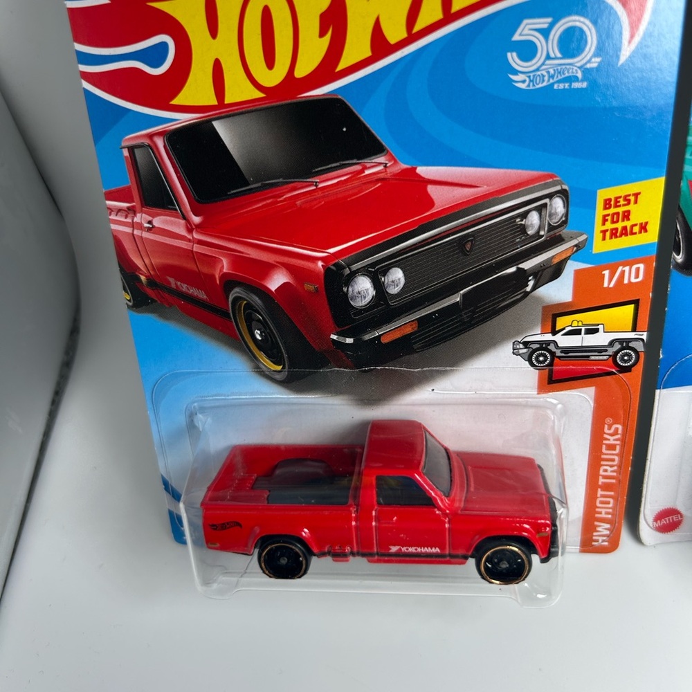Hot Wheels Mazda Lot of 2x - Mazda Repu Red & Teal Blue NEW 2018 HW Hot Trucks - Picture 2 of 4